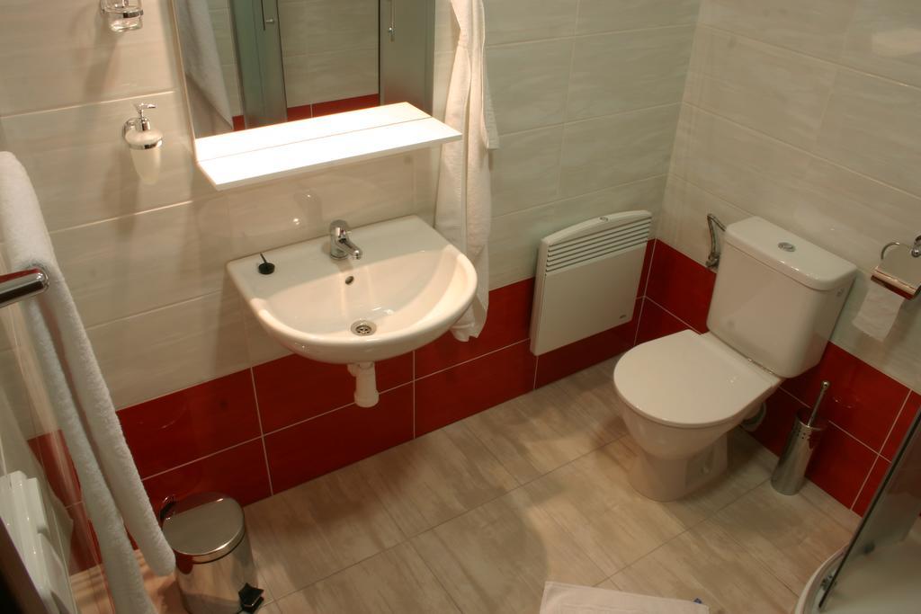Penzion U Sklepu Hotel Hovorany Buitenkant foto