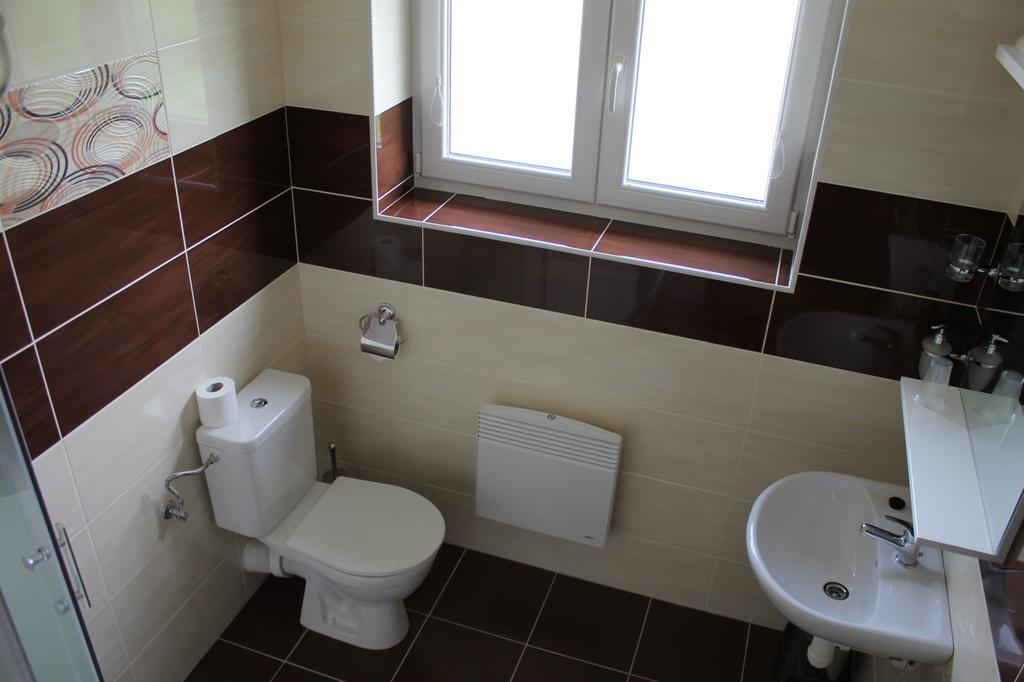 Penzion U Sklepu Hotel Hovorany Buitenkant foto